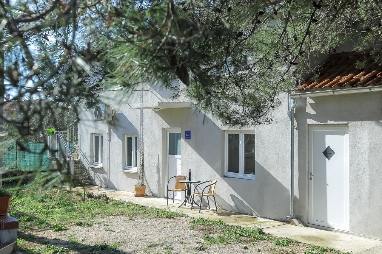 Apartments Amee Βόντιτσε Εξωτερικό φωτογραφία